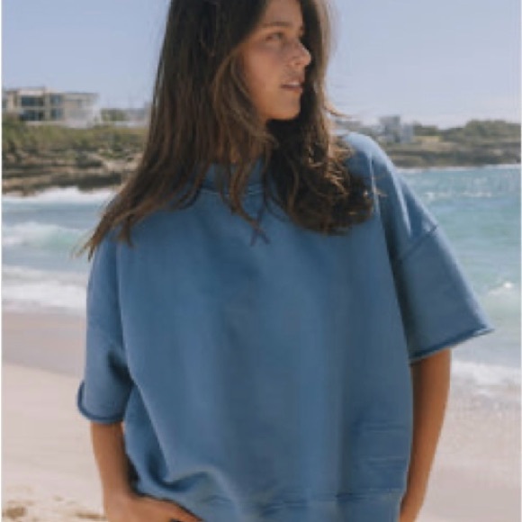 Daily Drills Set Cropped Sleeve Vintage Crew and Super Shorts in Cabana - Picture 2 of 3